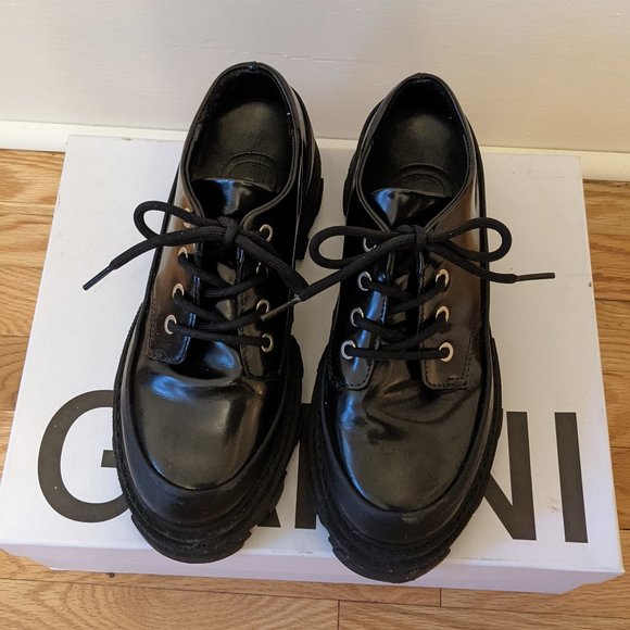 Fall Winter 2019 Ganni leather lace ups - Picture 4 of 4